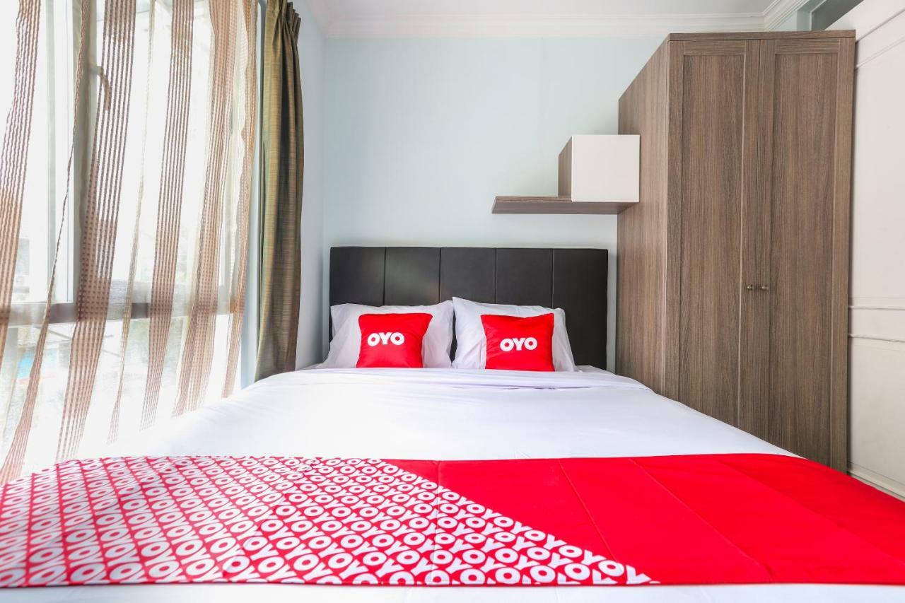 Oyo 1551 Studento Guest House Tangerang Exterior foto
